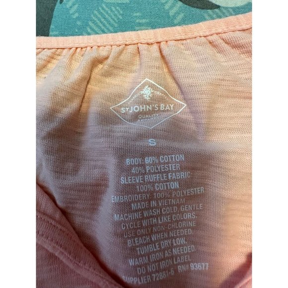 6 FOR $15 Cute St. John’s bay small top - Picture 4 of 4